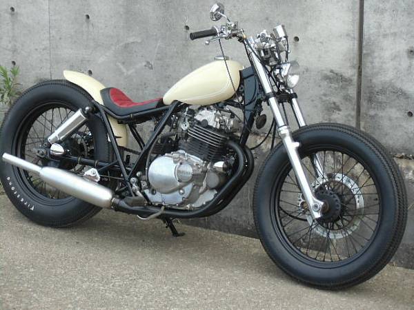 チョッパー ストレッチタンク 250tr エストレヤ グラストラッカー 売切り！ グラストラッカー チョッパー SR XS エストレヤ TR(126cc