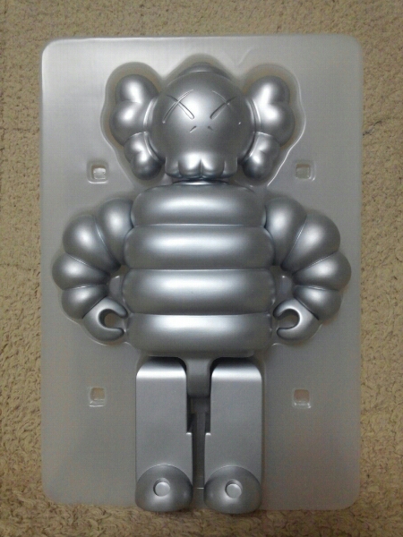 キューブリック KUBRICK KAWS×MadHectic メディコムトイ