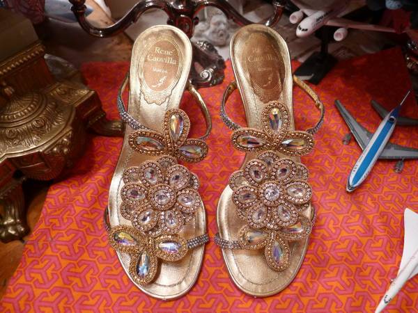 ◇【レネカオヴィラ】マーガレットストーンソワレパンプス◇