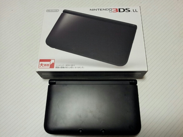 ♪美品♪3DS LL/ブラック充電器付き即決ソフトオマケ