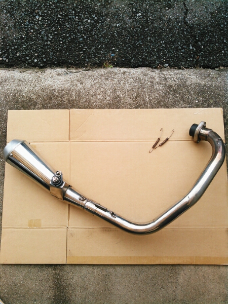 ヤマハSR400 ベルトラン　メガホンショートマフラー中古 ヤマハSR400 用ベルトランショートメガホンマフラー(マフラー本体