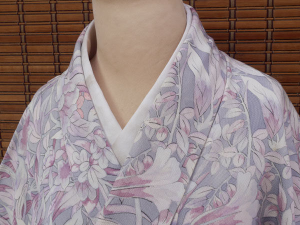 【よそおい】7489上質の縮緬　小紋　花柄○即決送料無料