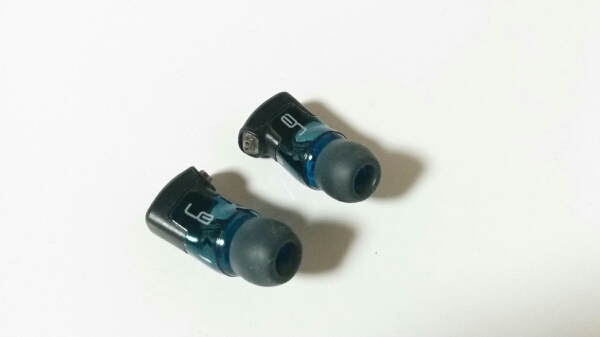 10pro Ultimate Ears Triple.fi　Used