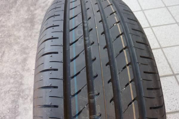 送料無料：185/60/16　TOYOプロクセス（新品同様）