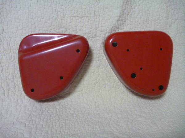 ＭＶ　アグスタ　３５０Ｂ　サイドカバー　インナー左右セット