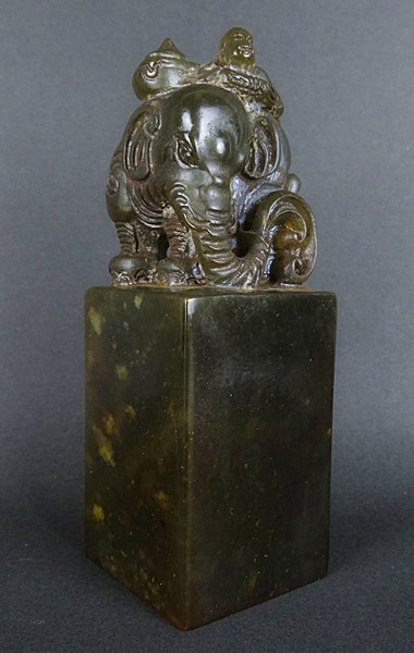 ・瀧・本和田碧玉製印材 タイ象・小童彫り 在銘 0.728kg Y430