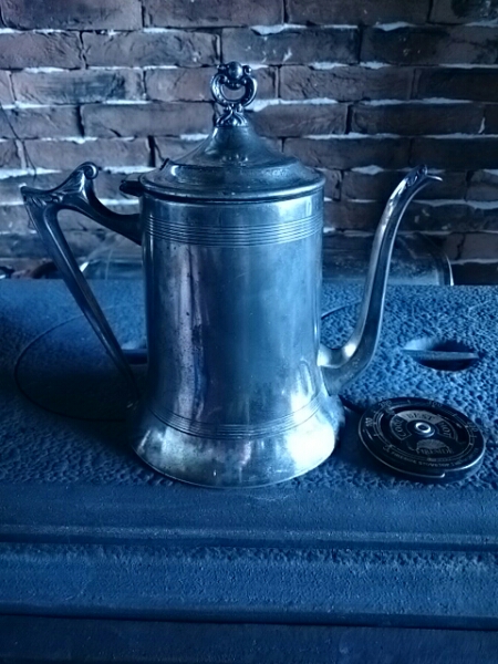 即決!薪ストーブ 加湿器に如何？ヴィンテージポットB