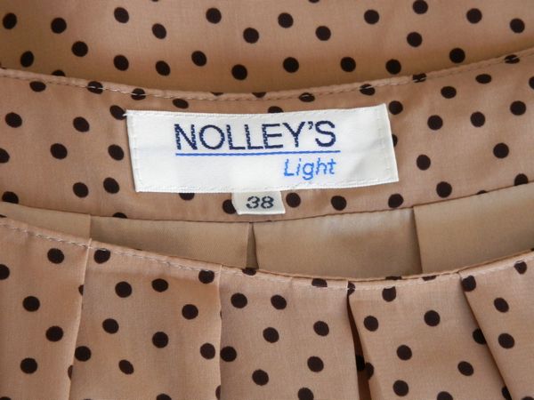 ノーリーズ ライトnolley S ドット柄ワンピース ワンピース 売買されたオークション情報 Yahooの商品情報をアーカイブ公開 オークファン Aucfan Com