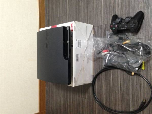 送料無料】 SONY PS3本体 CECH-2000A 【公式通販】