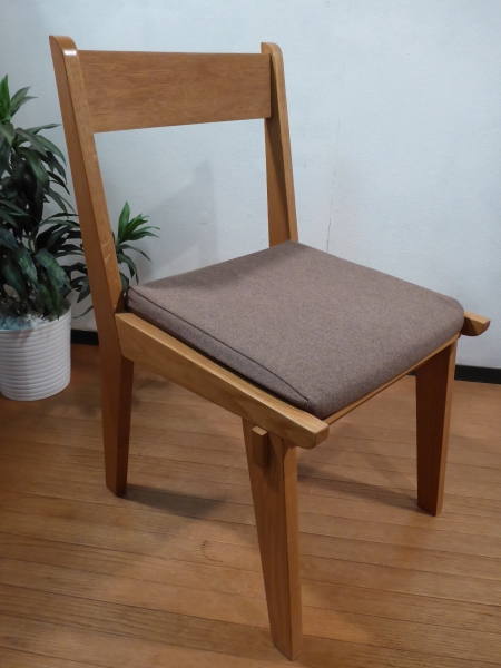 unicoウニコオーク材ダイニングチェアイス椅子/北欧アクタス無印