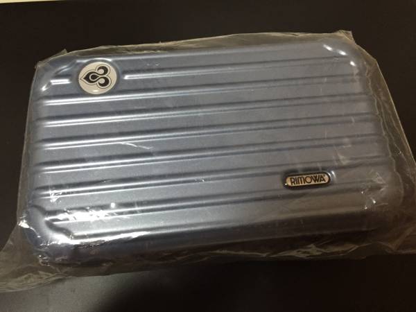 RIMOWA タイ国際航空ファーストクラスアメニテイ ライトブルー RIMOWA