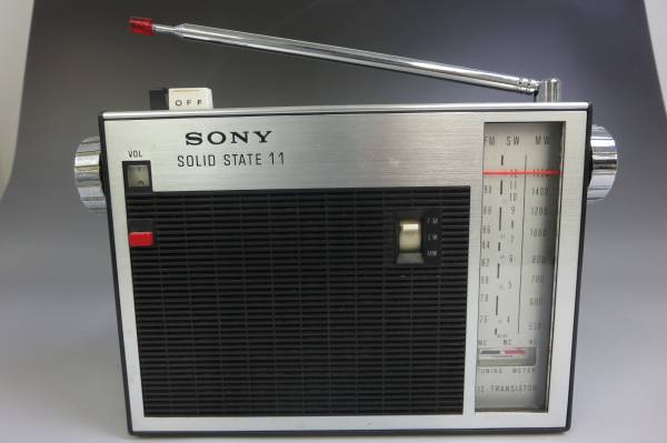 ソニー SONY SOLID STATE11 TFM-110F FMラジオ 中古1東60 動作品 SONY