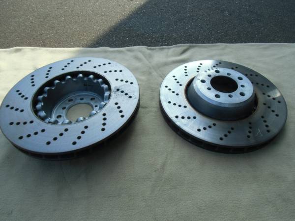 BMW M5(E60) 純正フロントブレーキローター左右　☆美品☆