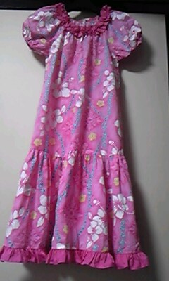 ピンクのかわいいムームー フラダンス衣装 フラダンス 売買されたオークション情報 Yahooの商品情報をアーカイブ公開 オークファン Aucfan Com