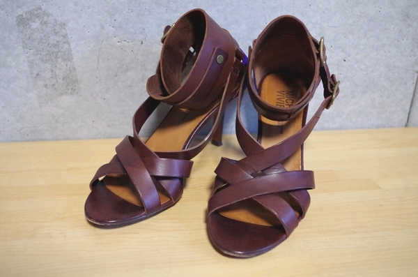 アパルトモン ミッシェルヴィヴィアン 2トーンパンプス 38 LA