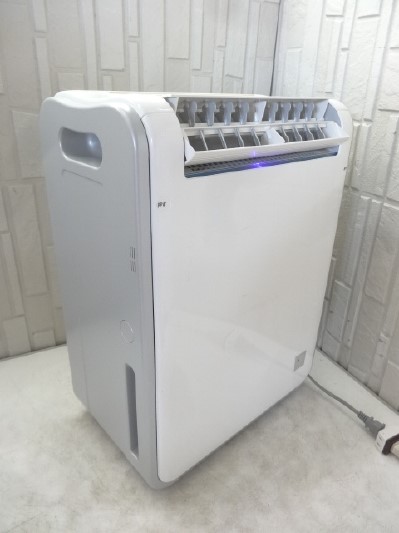 ￥1～☆SHARP プラズマクラスター除湿機 CV-S100C 動作美品