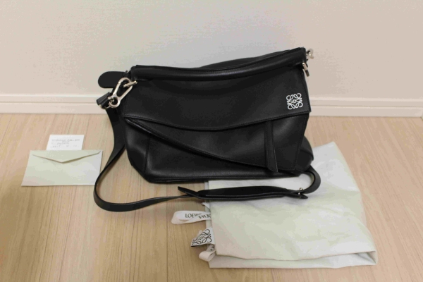 ■新品ロエベLOEWE新作パズルバッグ黒ブラック/アマゾナ