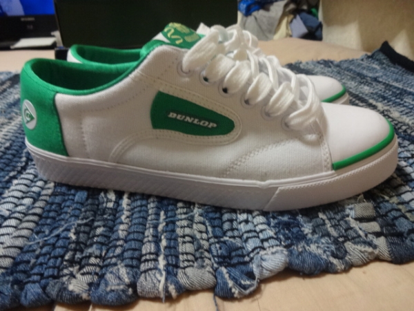 Dunlop ダンロップ社製　グリーン Flashスニーカー UK10.5