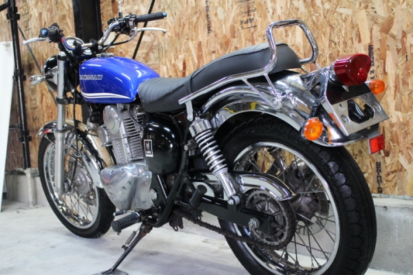 エストレヤrs シート張り替え タンク カラーkhカスタム 126cc 250cc 売買されたオークション情報 Yahooの商品情報をアーカイブ公開 オークファン Aucfan Com