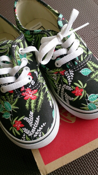VANS バンズ スニーカー 16㎝ ハワイアン柄