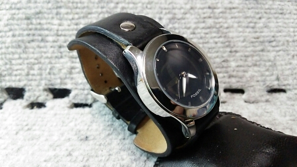 中古綺麗 FOSSILフォッシル JR-8122 電池交換済み(フォッシル 