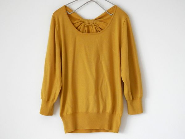 【送料無料】INDIVI/インディヴィ★素敵!背面リボン薄手ニット