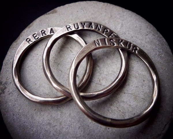 シルバー925製３本セットアイヌ語メッセージリング