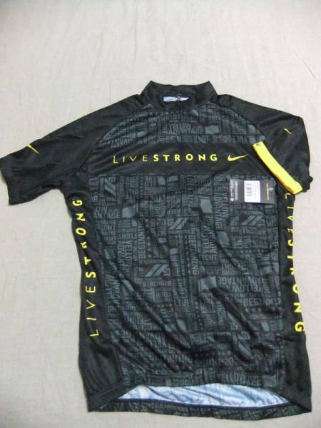 NIKE LIVESTRONG 2012 ジャージ M 日本未発売