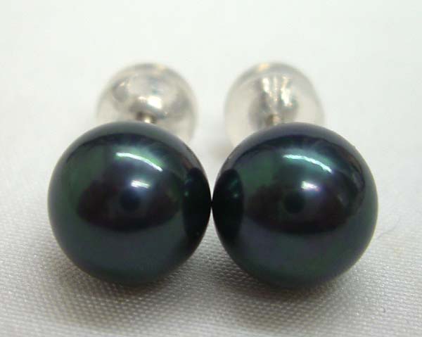 ∮真珠専門館∮アコヤ真珠 7.6mm ピアス 黒　WG 大特価