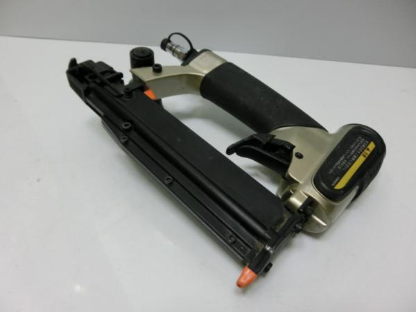 b10 日立工機 ピン釘打機 NP35A 中古