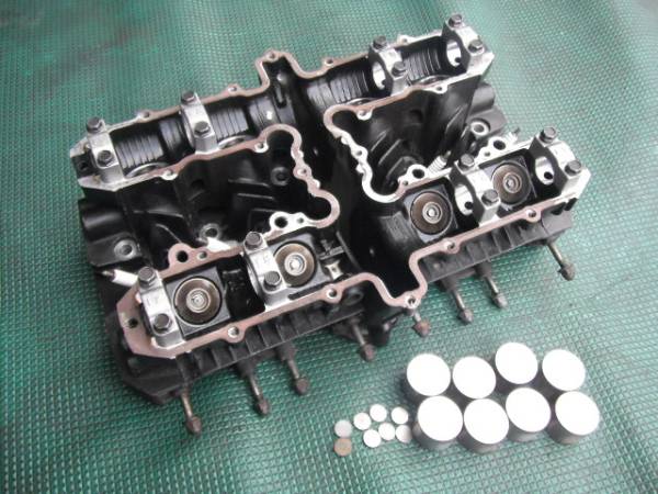 GPZ400F シリンダーヘッド （ZX400A Z400GP FX 750F 550F 空冷