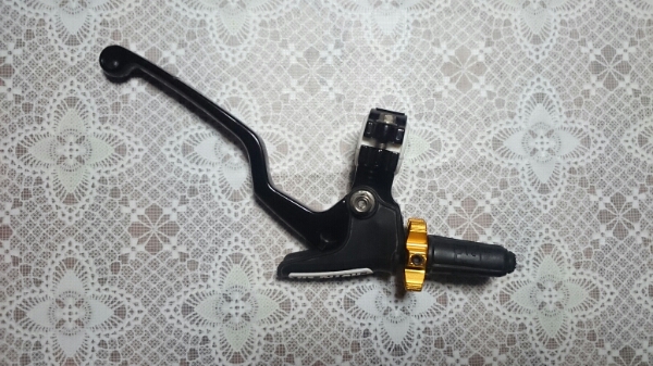 プロテーパー　クラッチパーチ（ホットスタートレバー付き）