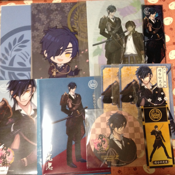刀剣乱舞 燭台切光忠 グッズセット／缶バッジ・ラバストなど 【公式通販】