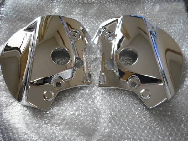 トリシティ　フロントブレーキディスクカバー　メッキ