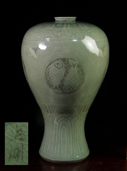 ∇花∇韓国国宝人間「朴世琦」作 高麗青磁雲鶴象嵌魚耳花瓶 共箱 雲鶴