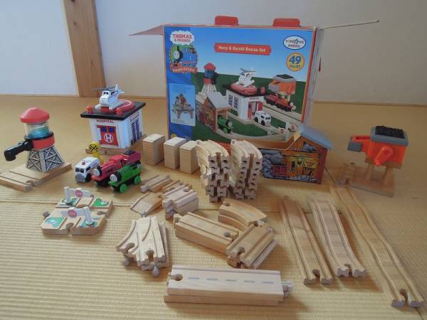 【安値!】 トーマス木製レール パーシーなど 特大セット !!!