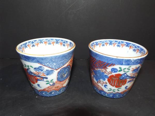 明治色絵印判染付そば猪口２点。明治期。