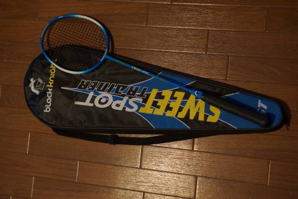 ブラックナイト スイートスポットトレーナ バドミントン 超美品 ご覧