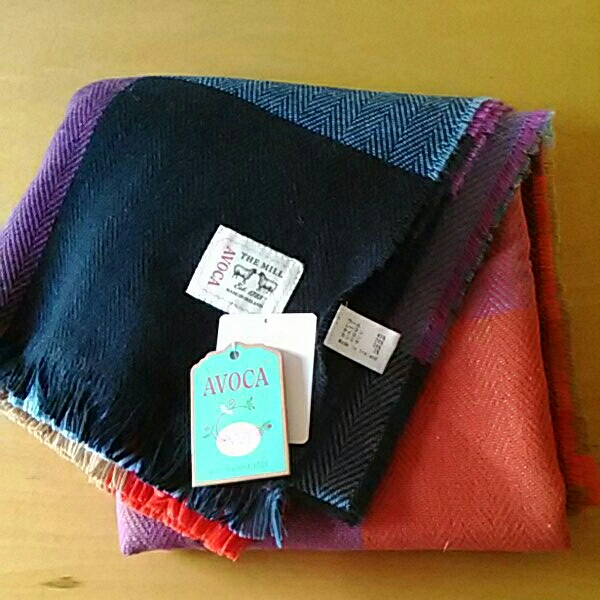 新品タグ☆Avoca☆カシミア混ストール☆マフラー☆アイルランド