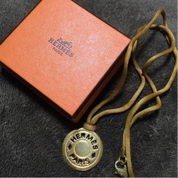 HERMESエルメス セリエ ロゴネックレス《美品》