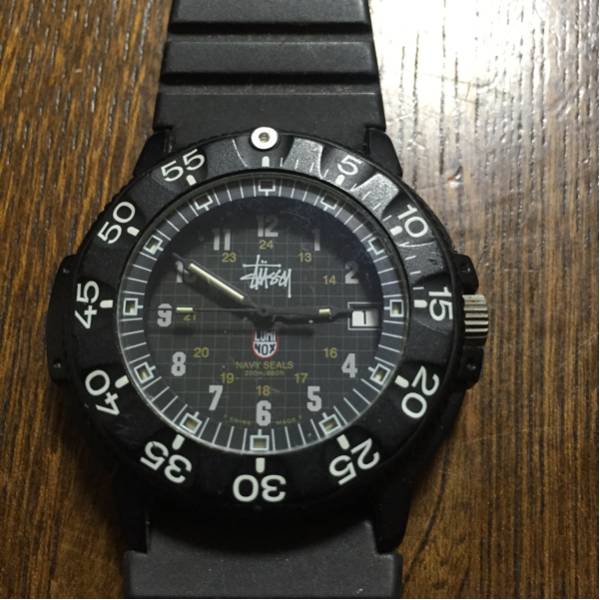 レア！ ステューシー ルミノックス NavySeals 時計