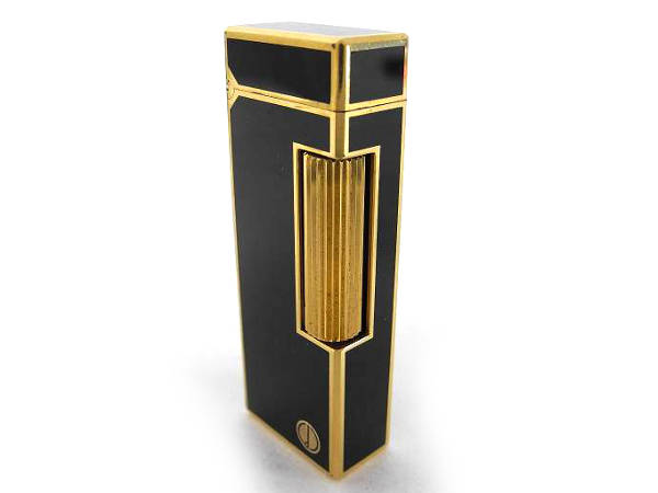 1円 ジャンク品 ダンヒル ガス ライター 黒×金色 AB690 ダンヒル 1円