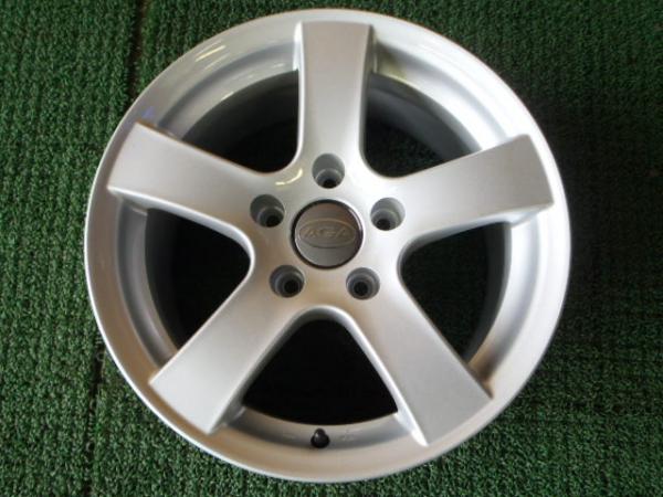 中古タイヤ市場◆伊勢原店◆送料無料◆BMW E60・61等◆4本(F-217