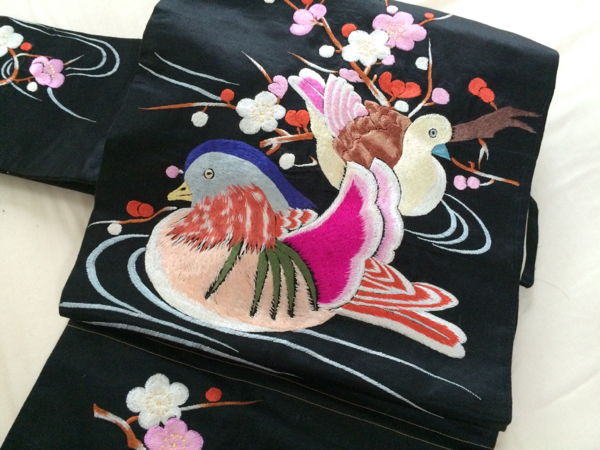 アンティーク 刺繍の名古屋帯