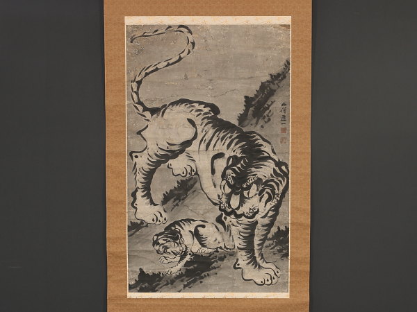 新品，格安伝来 z3615 山僧通一 虎図 中国画 朝鮮 李朝 韓国 大幅(花鳥、鳥獣)｜売買されたオークション情報、yahooの商品情報をアーカイブ公開 - オークファン 花鳥、鳥獣