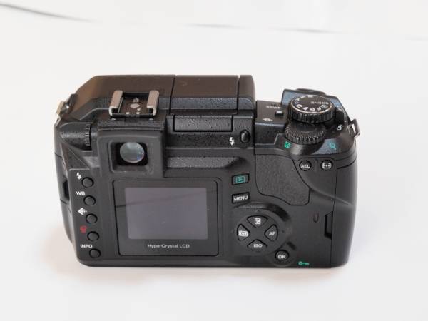 オリンパス OLYMPUS デジタル一眼 E-300 本体 中古美品