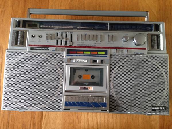 東芝 ラジカセ レトロ RT-S93 美品 ジャンク 全国無料，安い