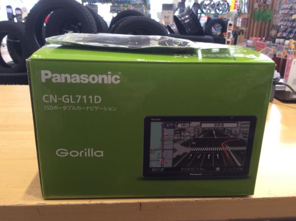 卍パナソニックＣＮ-ＧＬ711Ｄ　ポータブルナビ　2012年卍
