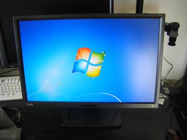 Benq BL2411PT / 24インチ1920x1200 IPSパネルLEDライト液晶