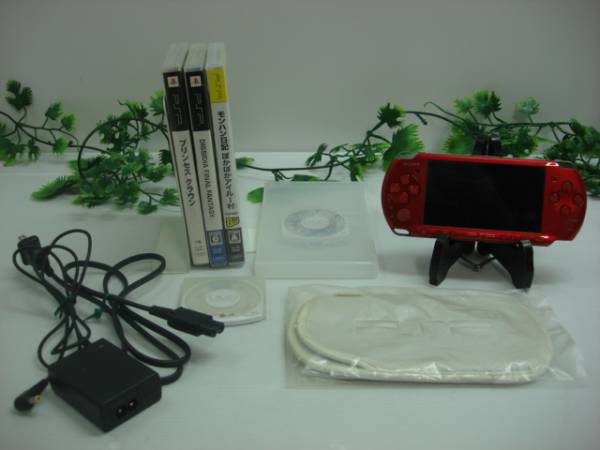 206☆used【SONY PSP3000本体＋ソフト5本☆即遊べるセット】 PSP